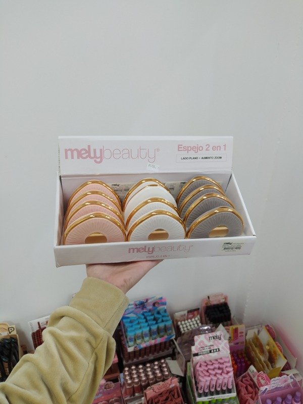 Producto - Espejo Mely 2 en 1 corazón un lado aumento