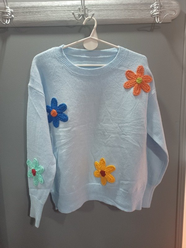 Producto - Sweater Flor Bordada