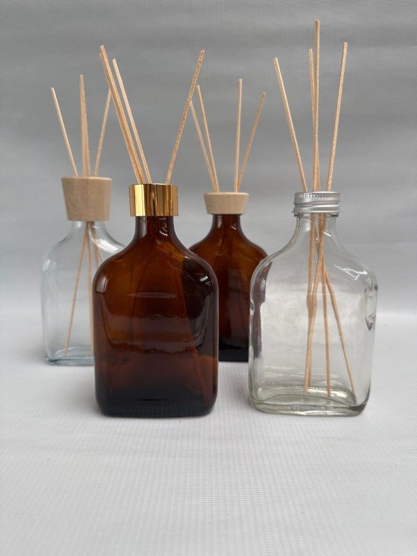 Producto - Petaca vidrio 200 cc con tapa difusora