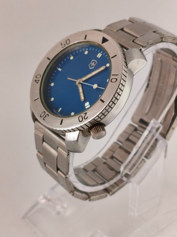 Producto - Victorinox V7-10 Sub
