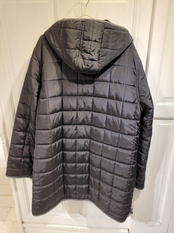 Producto - Campera URBAN WOMAN larga negra con piel Talle XL - PRECIO: 120X - 1