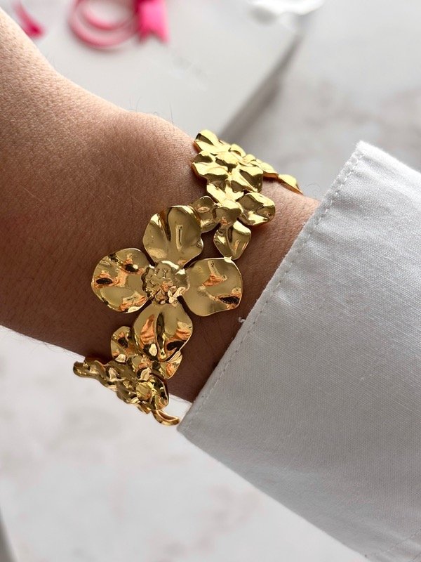 Producto - Brazalete dorada flower