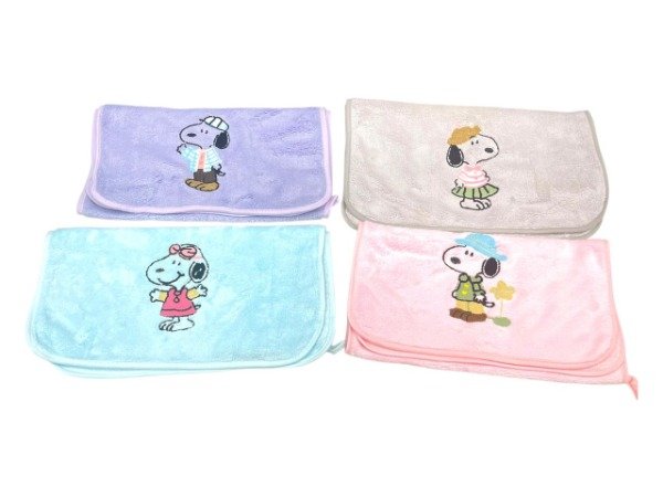 Producto - TOALLA SNOOPU 8DH-2123