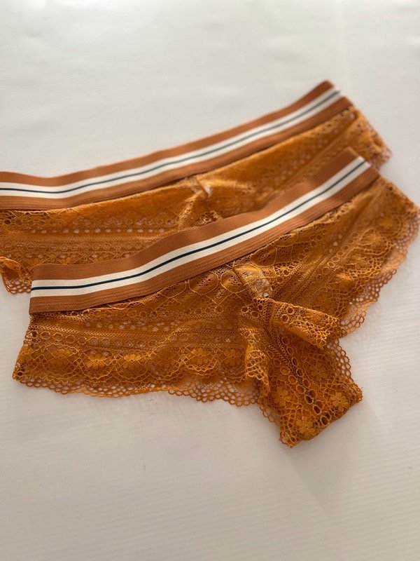 Producto - CULOTTE DE ENCAJE CON CINTURA DE ELÁSTICO