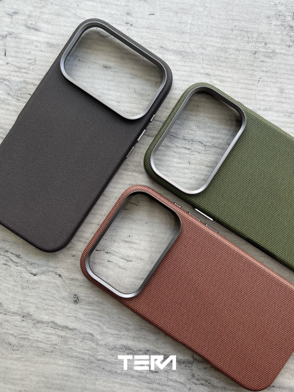 Producto - TechWoven Case Sin Logo iPhone