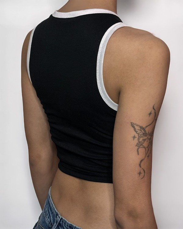 Producto - Musculosa Cross Y2K - 2