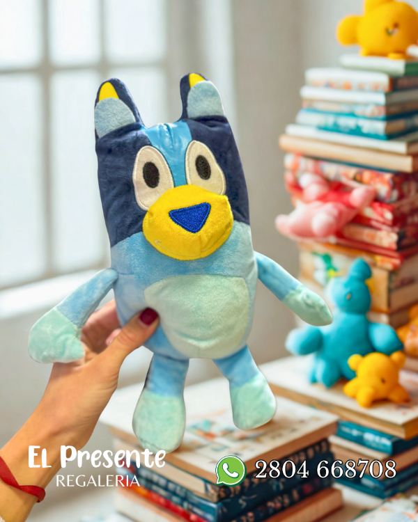 Producto - Peluche de Bluey de 20 cm