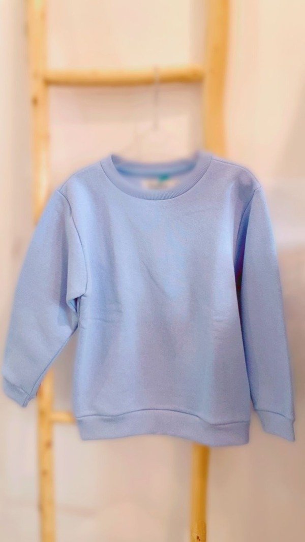 Producto - Buzo Celeste liso