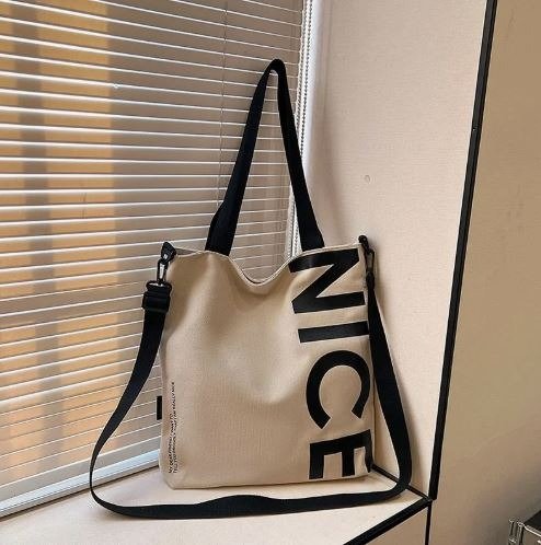 Producto - Cartera Bolso Urbano NICE Estampado con correa