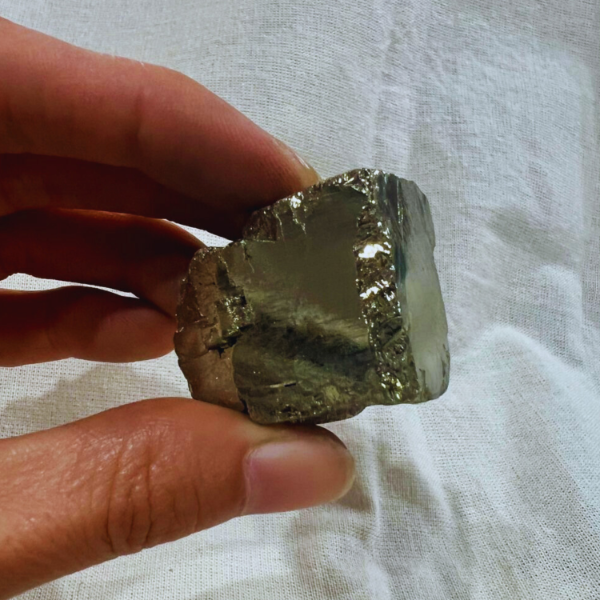 Producto - Cubo Pirita 014