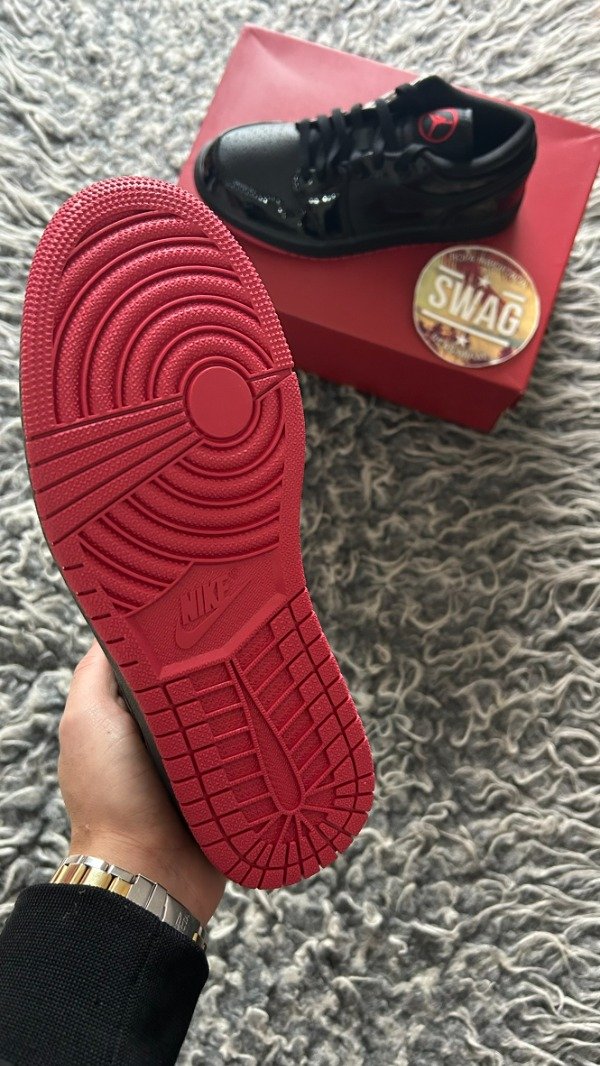 Producto - JORDAN RETRO 1 LOW LASER PATENT - 3