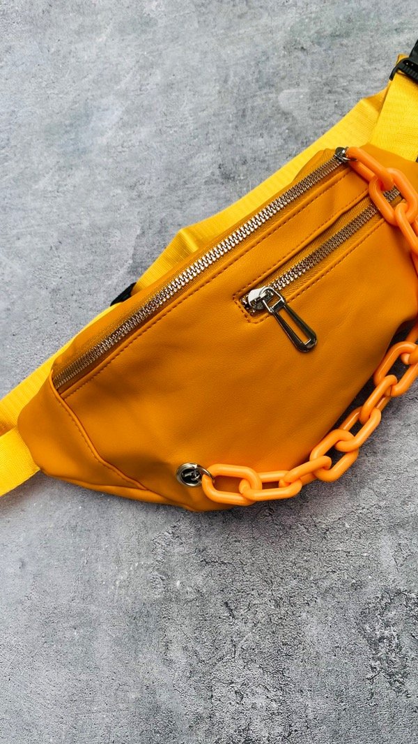 Producto - RIÑONERA PRANDY CADENA ORANGE