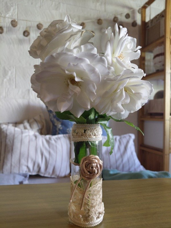 Producto - Florero Natural puntilla