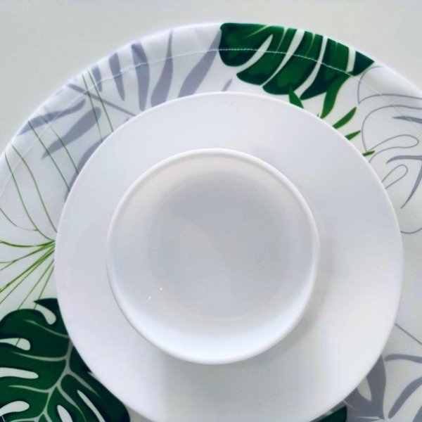 Producto - Individual Redondo Hoja Monstera en Poliéster. 34cms diametro