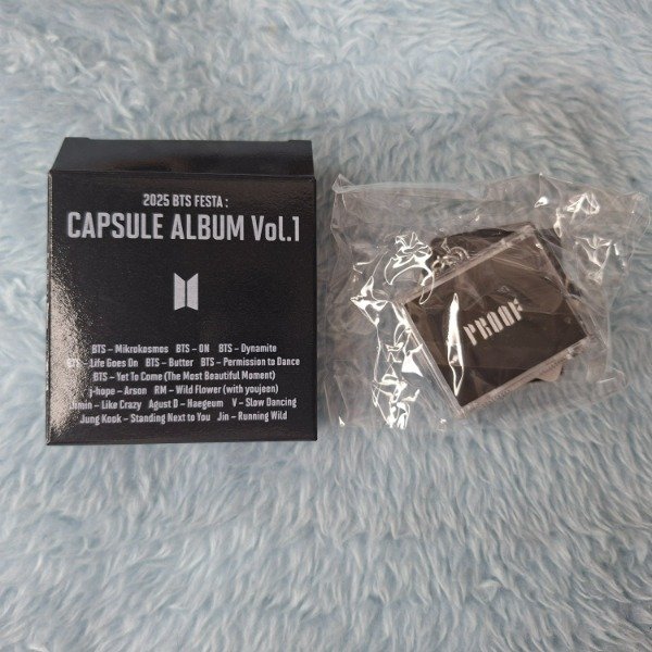 Producto - Capsule album vol.1 version proof 2