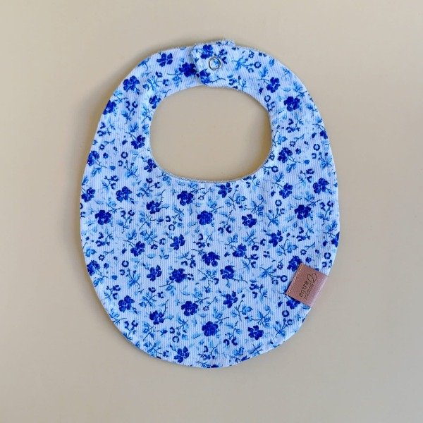 Producto - Babero flores azules