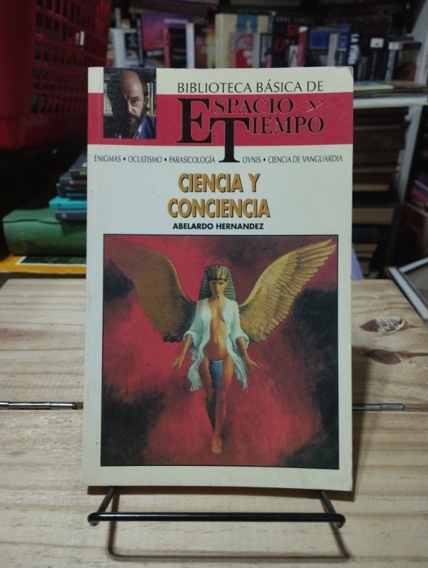 Producto - CIENCIA Y CONCIENCIA - Abelardo Hernandez