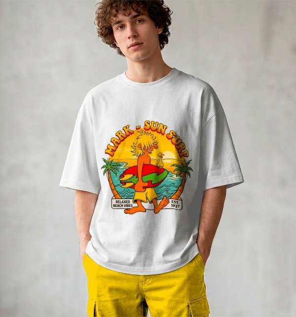 Producto - Remera Estampada Sun Surf Tabla en la playa