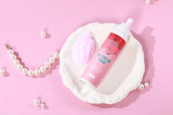 Producto - SHAMPOO ESPUMA ICE CREAM FOAM 150 ML ZAPHIRIA