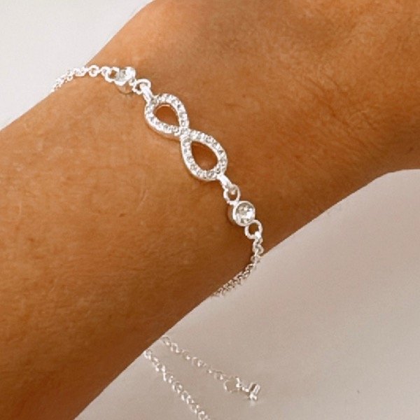 Producto - PULSERA INFINITO AJUSTABLE  cod 6.6