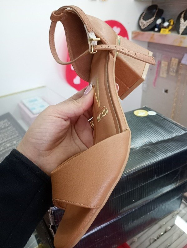 Producto - Vizzano madri camel - 1