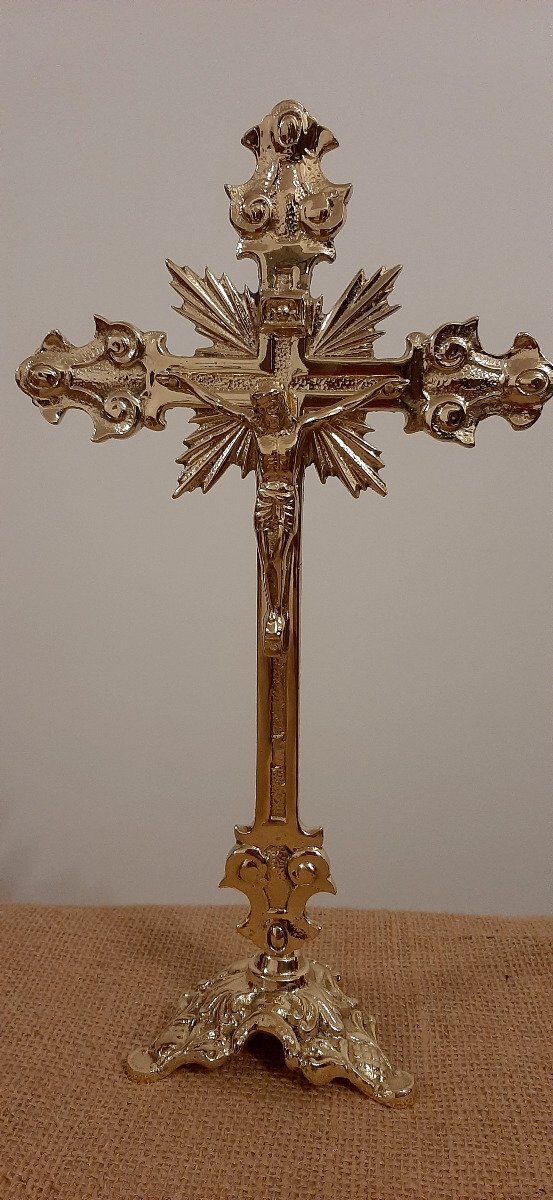 Producto - Crucifijo con base - 3
