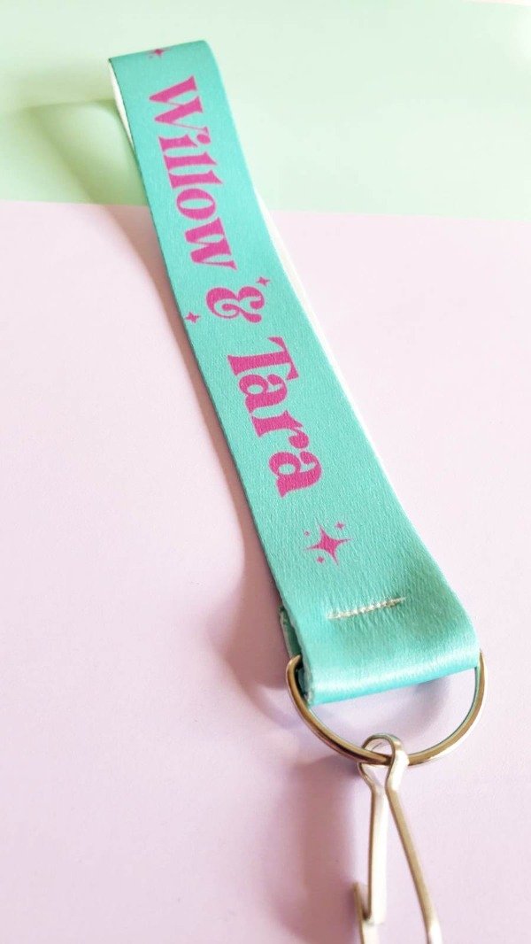 Producto - Llavero - Willow + Tara