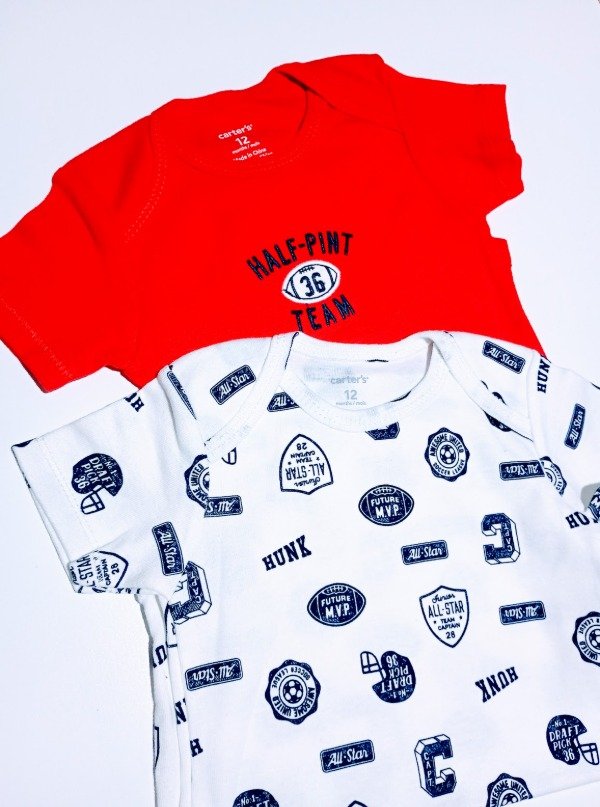 Producto - Set x2 Bodies MC Bebe Logo con Rojo