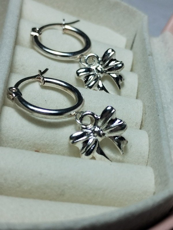 Producto - Argollas moño colgante