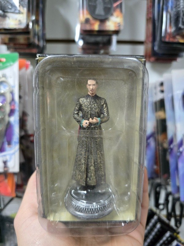Producto - Figura Petyr Baelish Oficial