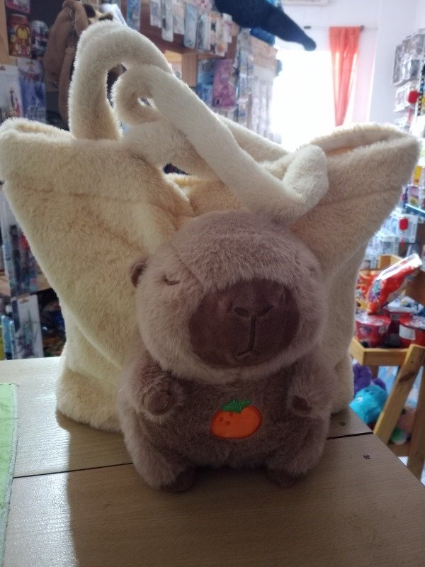 Producto - Bolso peluche Capibara