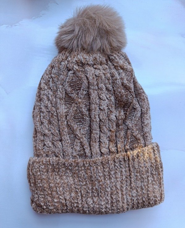 Producto - GORRO INVIERNO LISO BEIGE