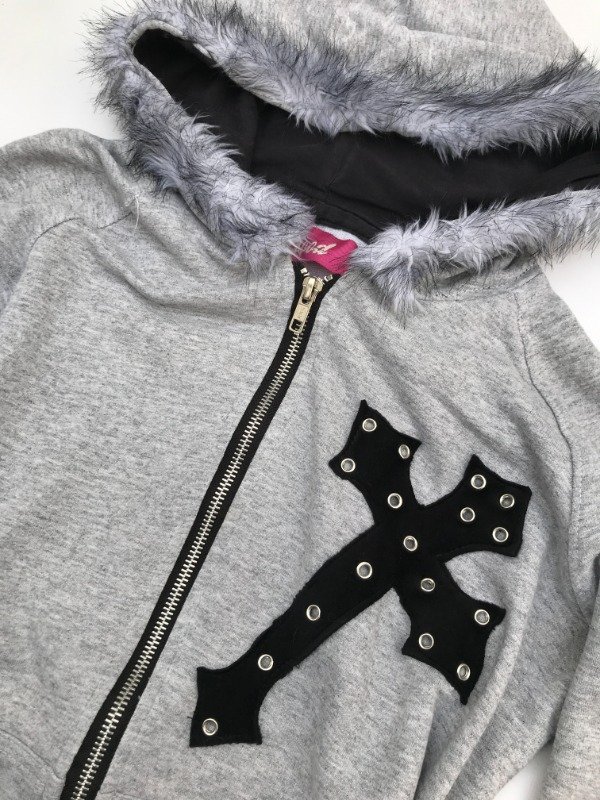 Producto - Fur zip eyelet cross - 4