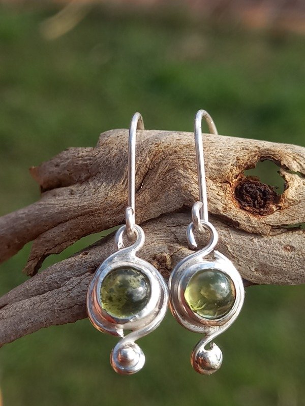 Producto - Aros de peridoto soldados