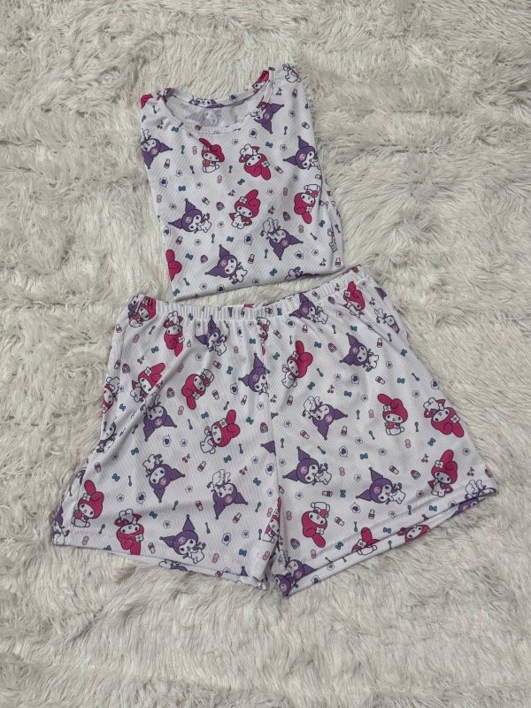 Producto - Pijama de morley PREMIUM corto + remera manga corta - Kuromi