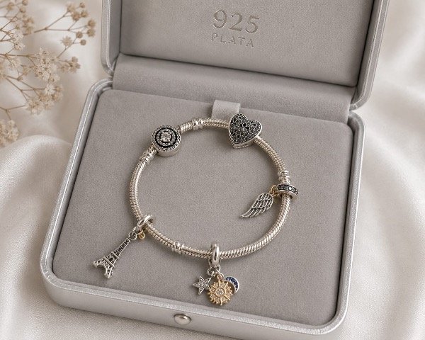 Producto - Pulsera Pandora con dijes 5