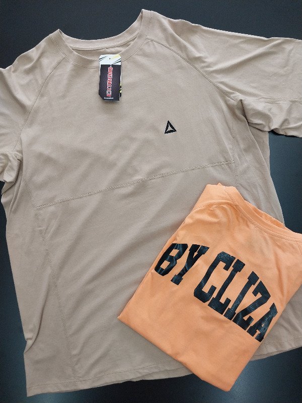 Producto - Remera overzise - BY CLIZA