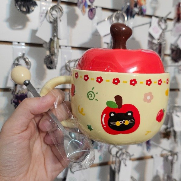 Producto - Taza michi manzana