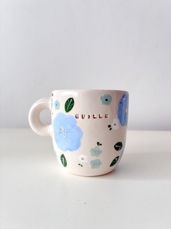 Producto - Taza flor grande celeste con oro
