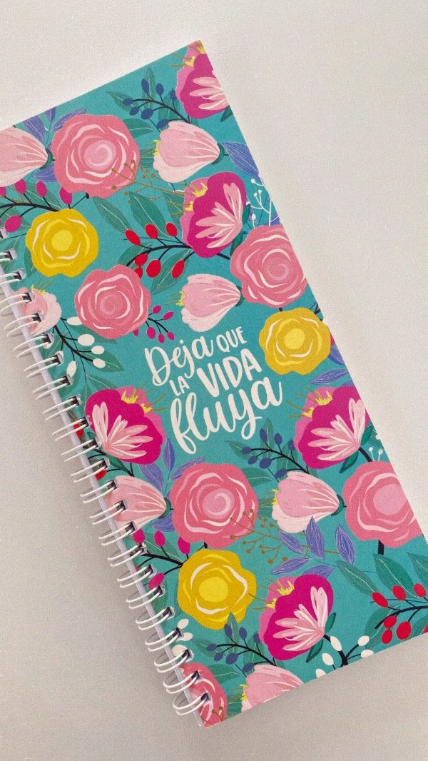 Producto - Libreta anillada alargada. Fluya