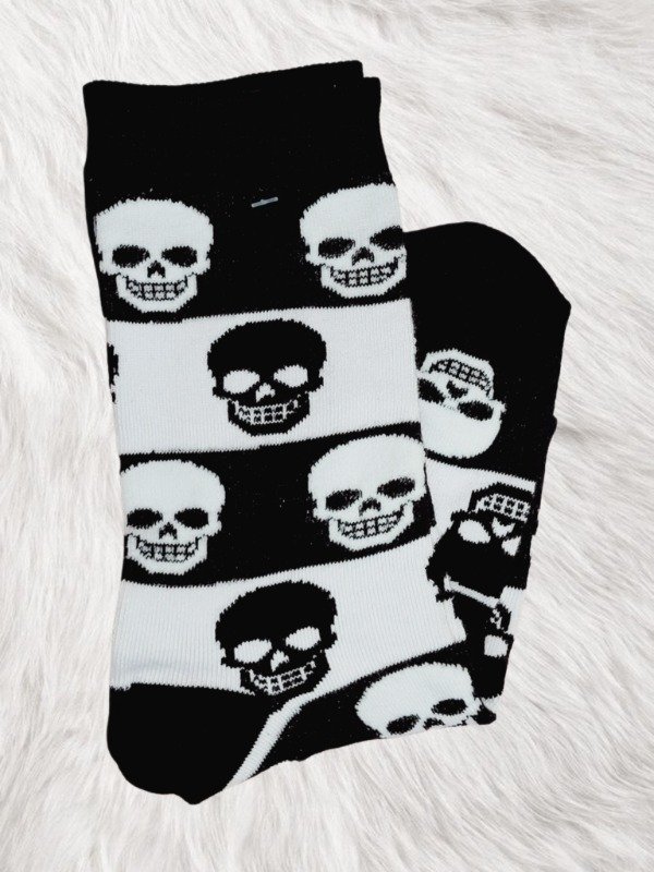 Producto - Medias caña calaverass