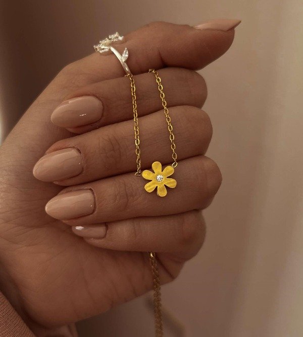 Producto - Cadena Florcita Dorado