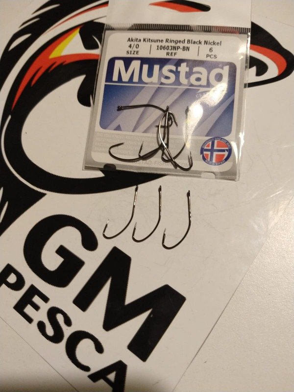 Producto - Anzuelo Mustad 10603 NP BN N 4/0 en sobre Akita Kitsune