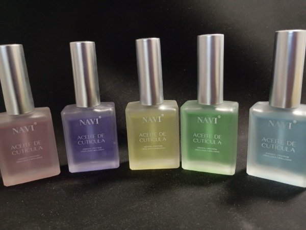 Producto - Aceite para cuticulas Navi