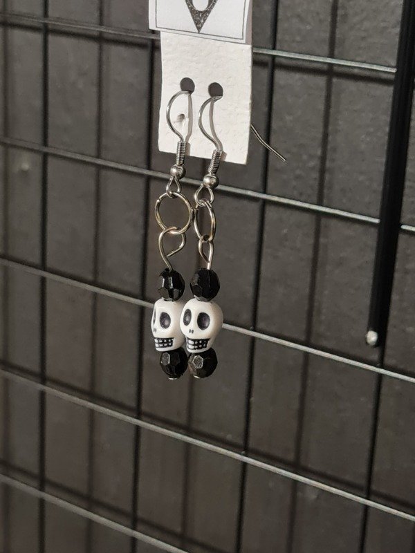 Producto - Aros Calavera