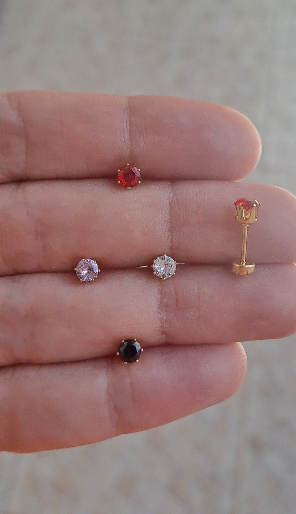 Producto - Abridores de Acero Dorado Strass Engarzado 3, 4 y 5mm (3 pares en cajita)