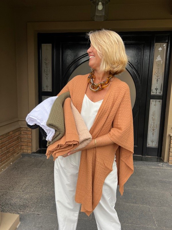 Producto - Poncho pampa ochos