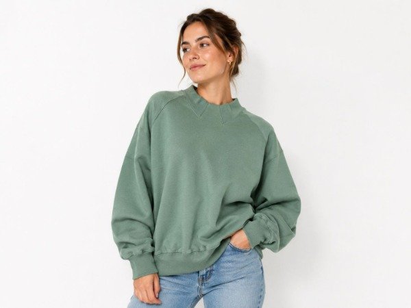 Buzo Cuello Moño y detalle en Mangas