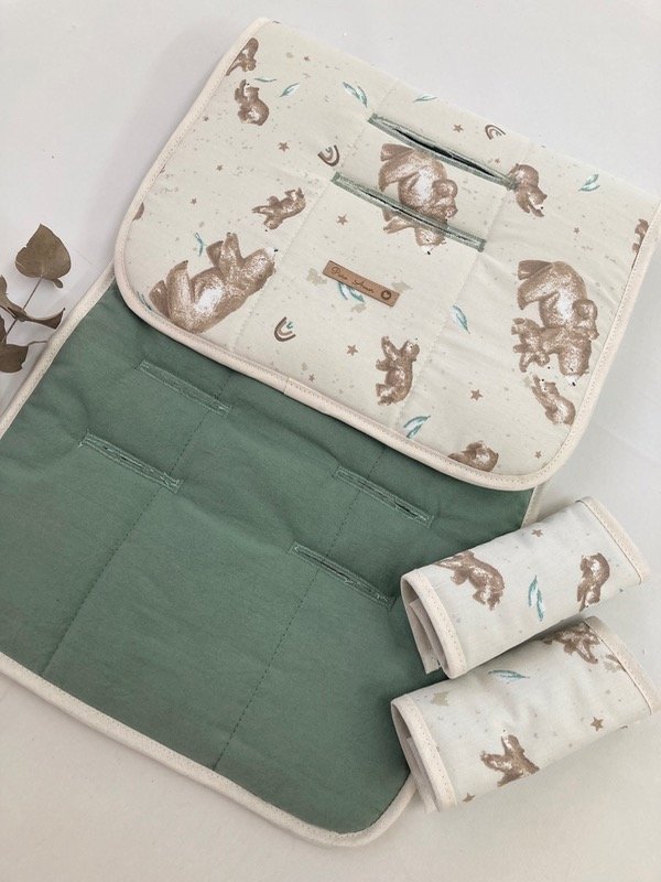 Producto - Colchoncito osos bebe y mama verde seco