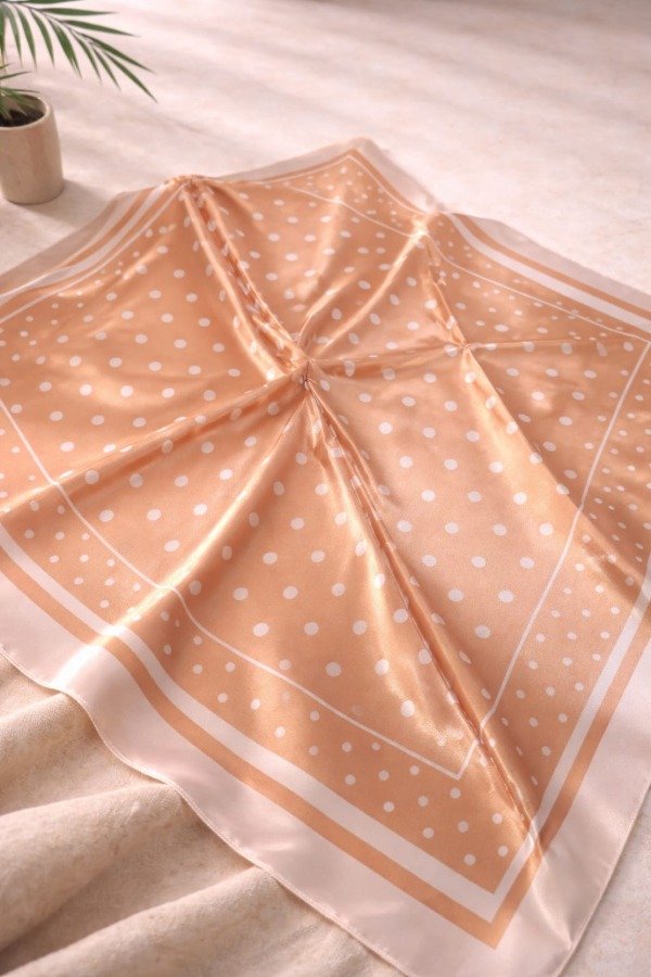 Producto - Pañuelo de seda cod 1013